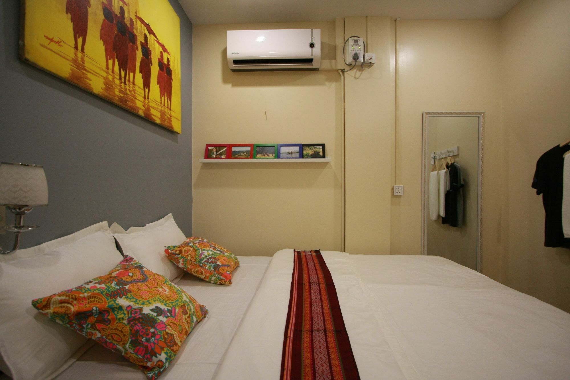 15Th Street @ Downtown Yangon Hotel Exterior photo